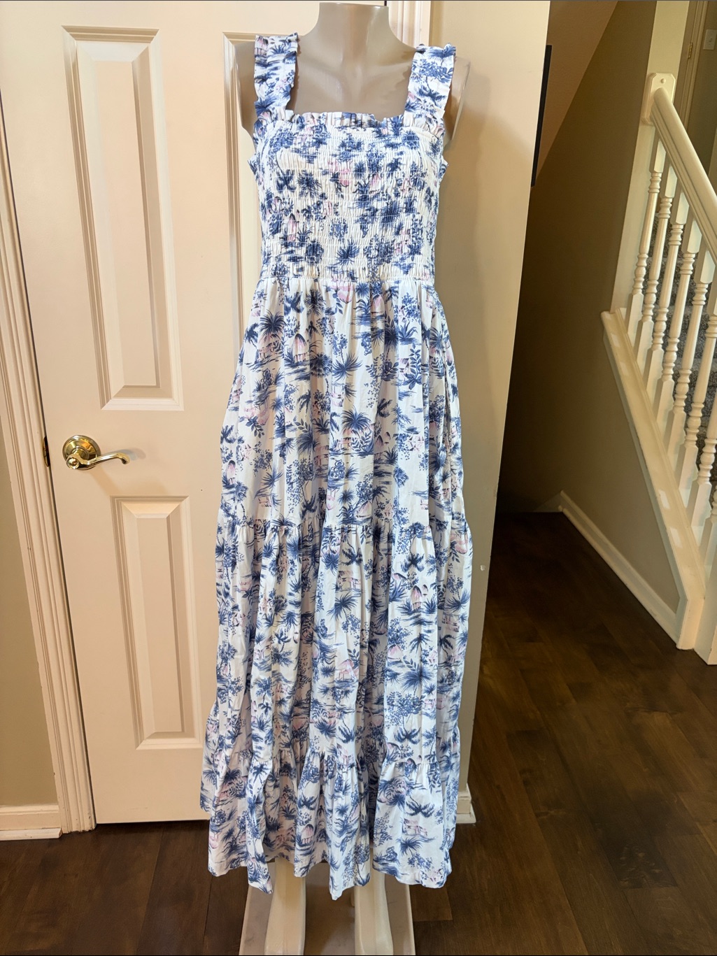 Nwt Abercrombie & Fitch White Maxi Dress With Blue Floral Print, Xl Tall